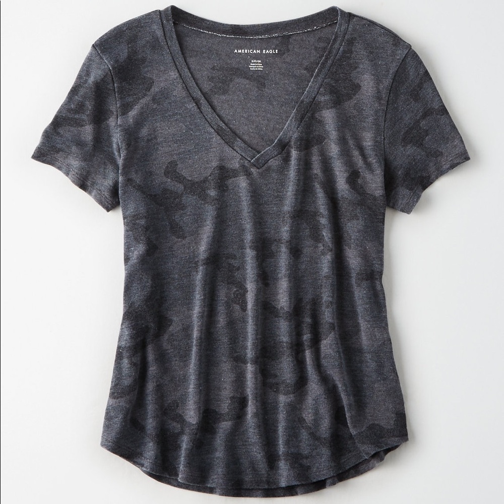 🔥🔥 American Eagle T-Shirt